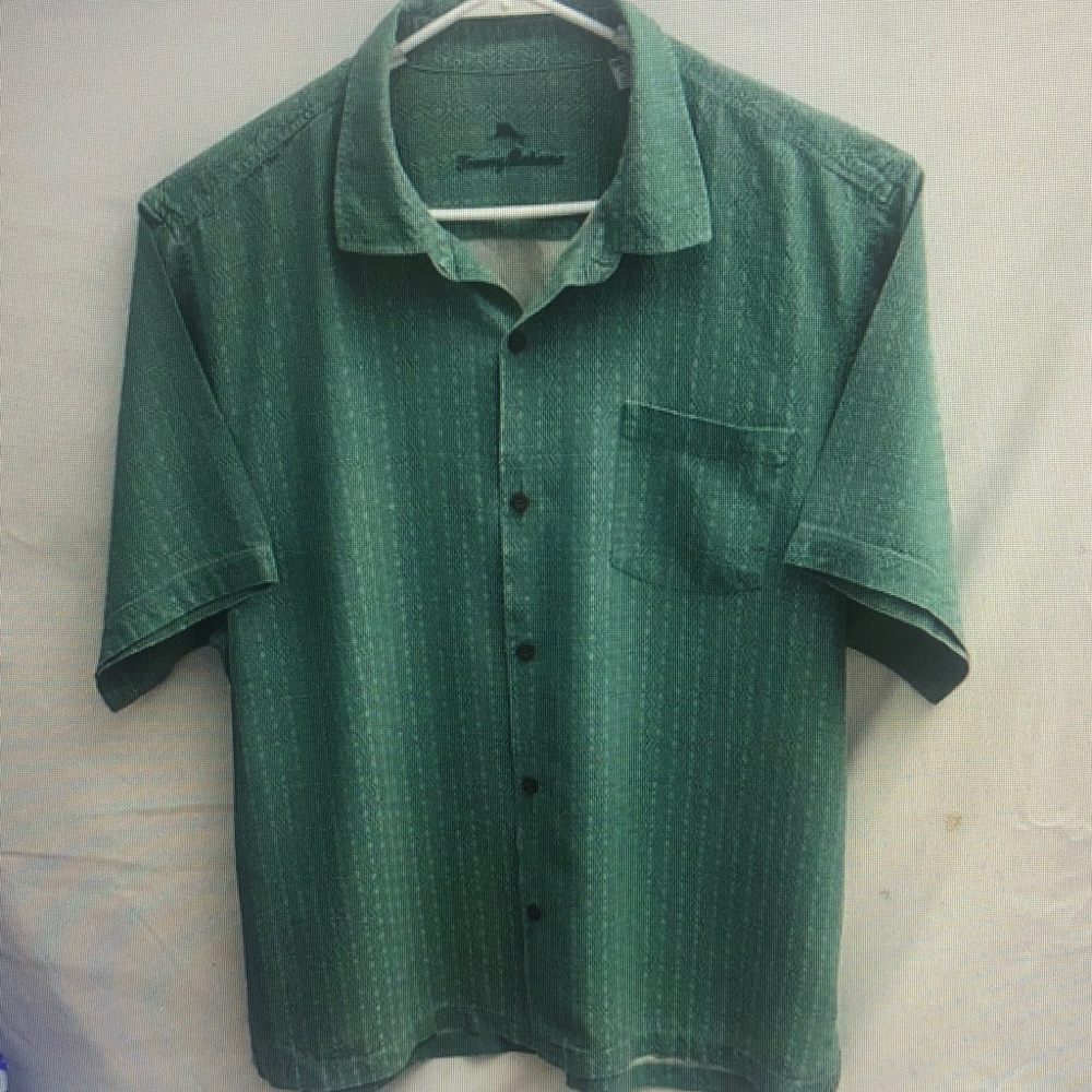 Men's Green Short Sleeve Shirt